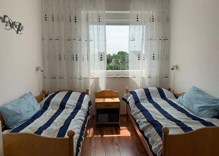 Strandleev - Strandnahe Inklusive Saisonstrandkorb Mit 3 Schlafzimmern In Duhnen Cuxhaven